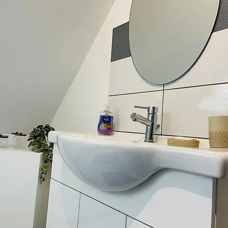Holiday home Cotes Et Maison Familiale En Bord De *