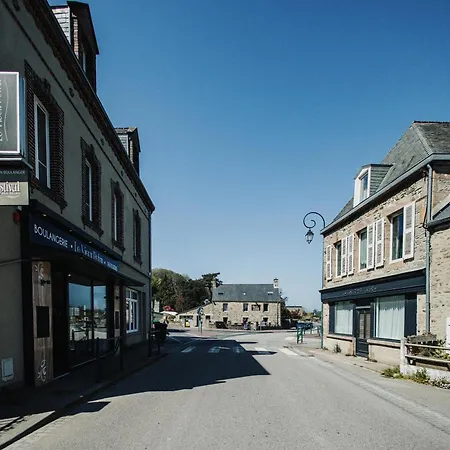 Nyaraló Cotes Et Maison Familiale En Bord De Urville-Nacqueville