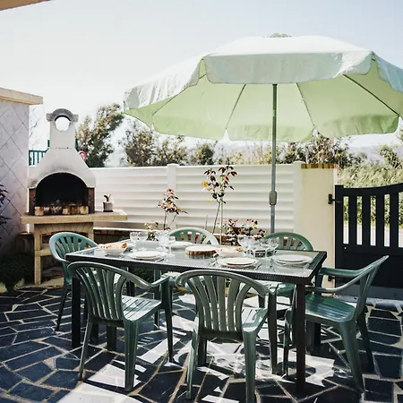 Holiday home Cotes Et Maison Familiale En Bord De *
